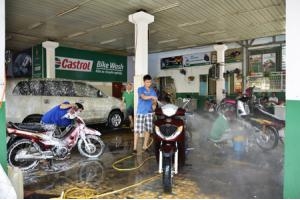 Mở tiệm rửa xe máy chuyên nghiệp đơn giản, thu nhập cao