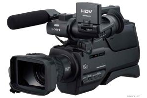 cần bán 1 cay máy quay phim Sonny HVR-HD1000P (funbox)