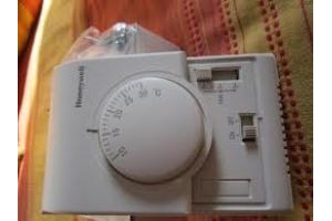 Room Thermostat-Honeywell-T6373A1108