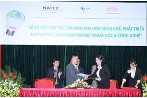 Người Việt sáng chế đèn led tiết kiệm điện 70%