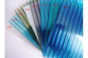 Tấm lợp lấy sáng Polycarbonate www.toncachnhietpumat.com.vn