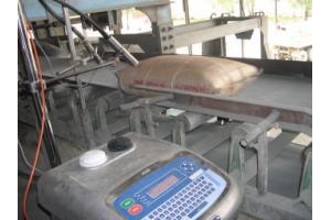Máy in ngày sản xuất hạn sử dụng trên bao xi măng