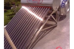 bán máy nước nóng năng lượng solar necchi