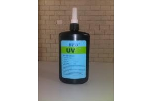 UV3232 Keo UV chuyên dụng cho dán diện tích nhựa Acrylic