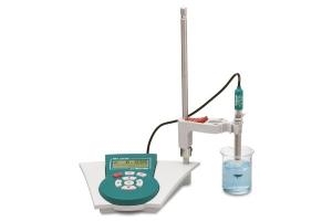 Máy đo pH để bàn