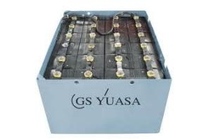 BÌnh điện GS Yuasa cho xe nâng-0932656685