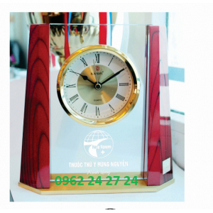 địa chỉ bán đồng hồ  làm quà tặng đại hội, bán quà tặng kỷ niệm ngày thành lập
