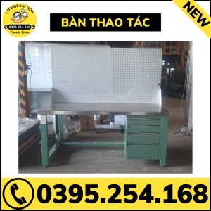 Bàn thao tác cơ khí dùng trong công nghiệp