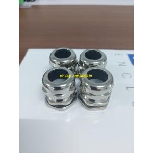 BRASS NICKEL PLATED CABLE GLAND IP68