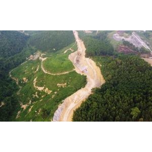 Thanh Hóa: Nhiều huyện miền núi thu hút đầu tư công nghiệp và phát triển hạ tầng giao thông - Thanh Hóa: Nhiều huyện miền núi thu hút đầu tư công nghiệp và phát triển hạ tầng giao thông