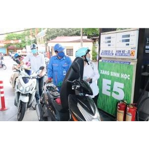 Bộ Công Thương Khuyến Khích Người Tiêu Dùng Sử Dụng Xăng E5 - Bộ Công Thương Khuyến Khích Người Tiêu Dùng Sử Dụng Xăng E5