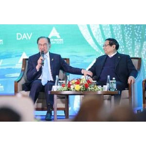 Malaysia sẵn sàng hỗ trợ Việt Nam phát triển ngành bán dẫn - Malaysia Sẵn Sàng Hỗ Trợ Việt Nam Phát Triển Ngành Bán Dẫn