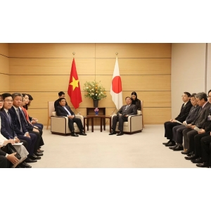 Việt Nam đặt mục tiêu sớm trở thành trung tâm lớn của ngành công nghiệp bán dẫn toàn cầu - Việt Nam Đặt Mục Tiêu Sớm Trở Thành Trung Tâm Lớn Của Ngành Công Nghiệp Bán Dẫn Toàn Cầu