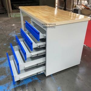 Bàn cơ khí KT: W1500xD750xH800mm